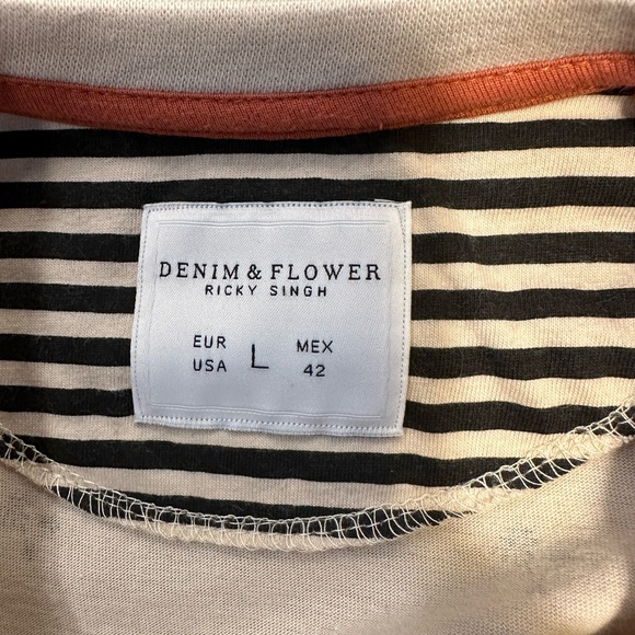 Denim & Flower Palm Tree Tee Size L - Picture 3 of 3